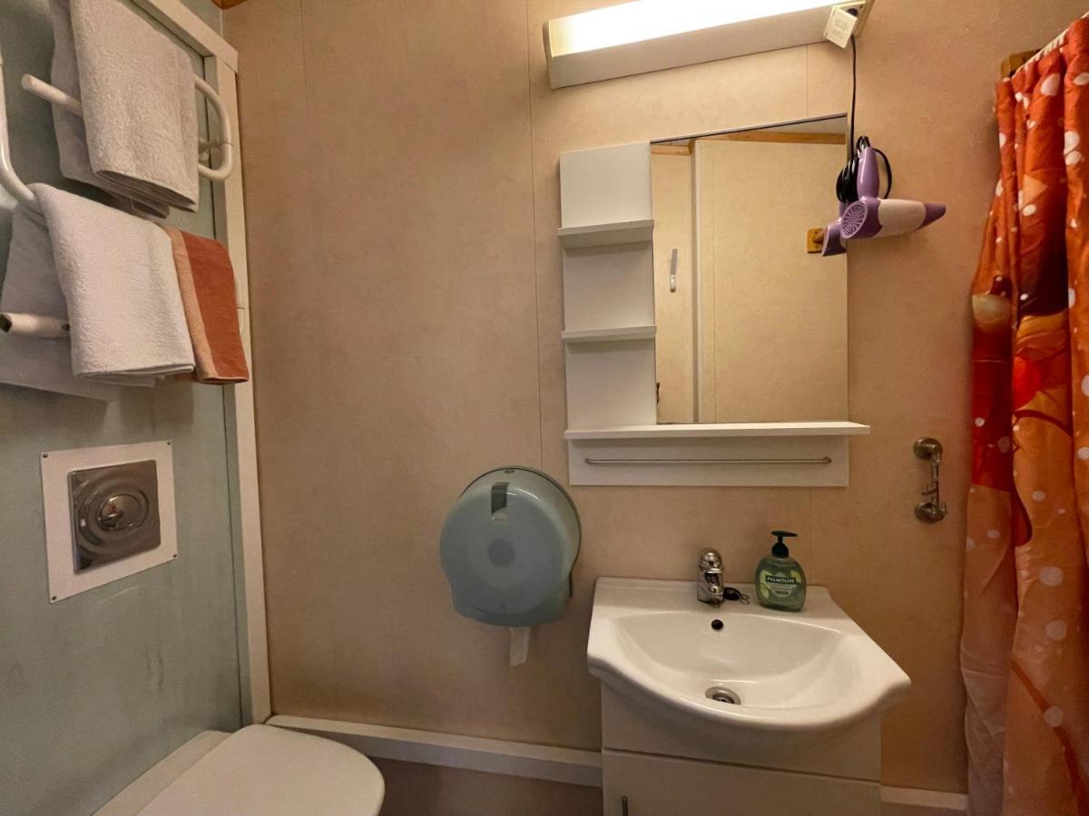 Skittenelv Lodge & Camping Tromsø Zimmer foto
